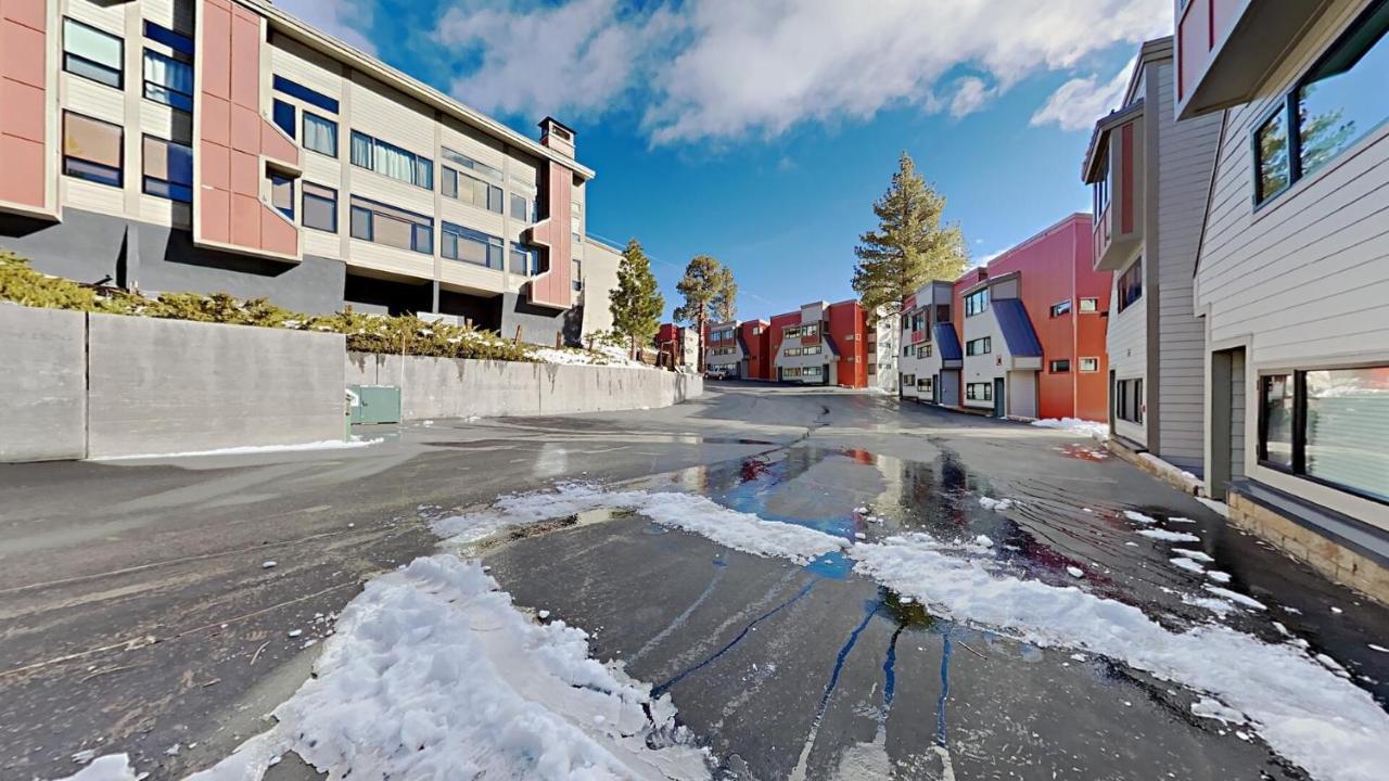 Two Bedroom Condos With Mountain Views At 1849 Condos Mammoth Lakes Exterior photo