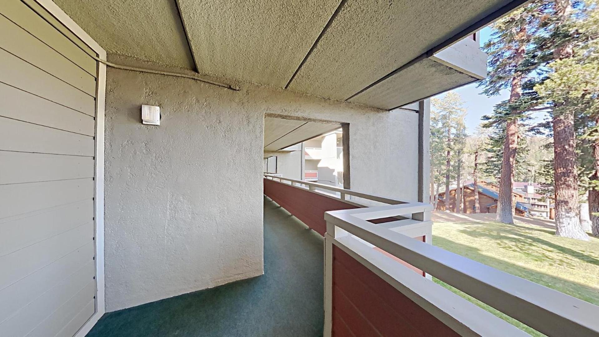 Two Bedroom Condos With Mountain Views At 1849 Condos Mammoth Lakes Room photo