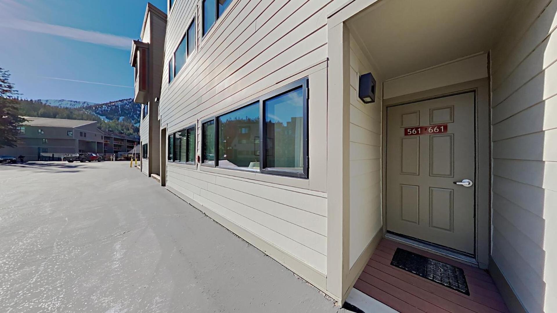 Two Bedroom Condos With Mountain Views At 1849 Condos Mammoth Lakes Room photo